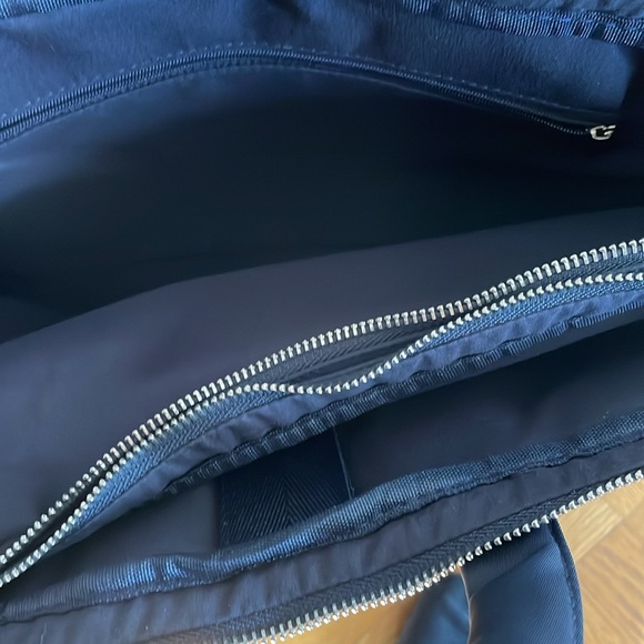 Slate & Stone Laptop Messenger Bag - Picture 5 of 5